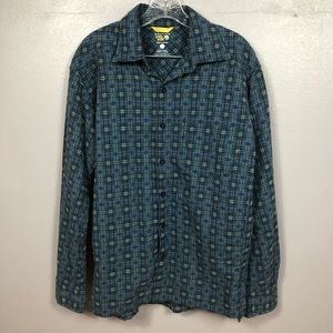 Mountain Hardwear Textured Flannel Button Down